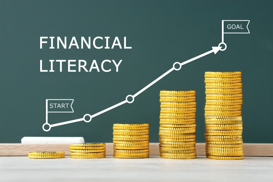 Common Misconceptions About Financial Literacy Debunked